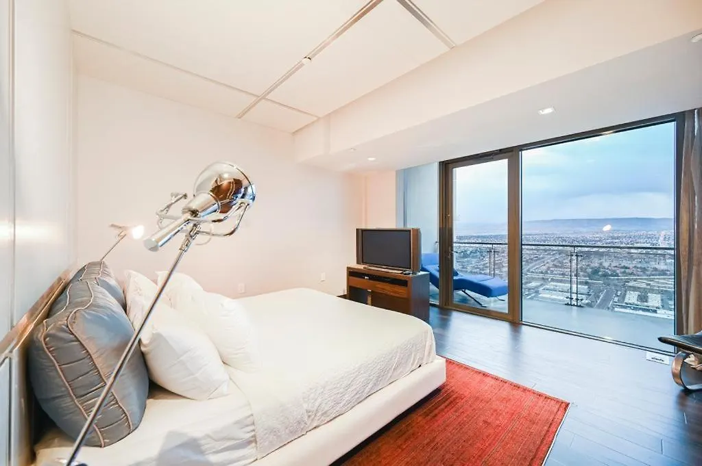 Intimo Palms Place Penthouse Las Vegas